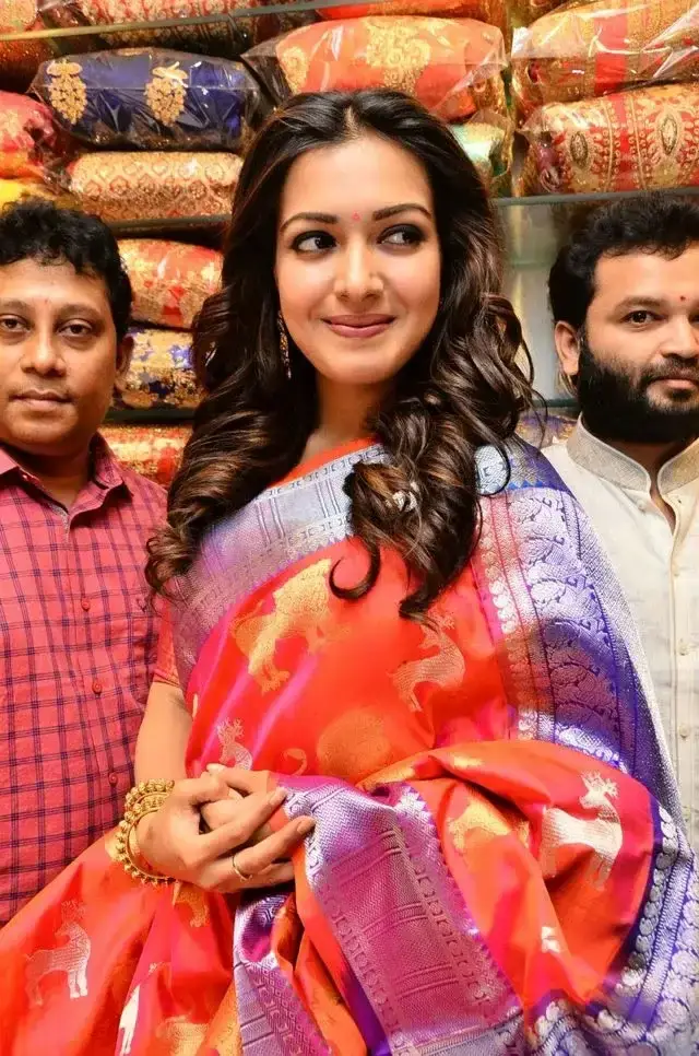 South Indian Girl Catherine Tresa launched KLM Fashion Mall